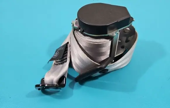 Renault Scenic III - Grand scenic III Rear seatbelt 898417238R IMPRK1395423