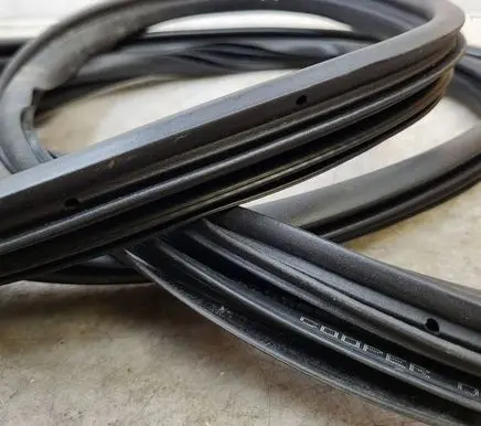 Citroen C5 Front door rubber seal 9632538780