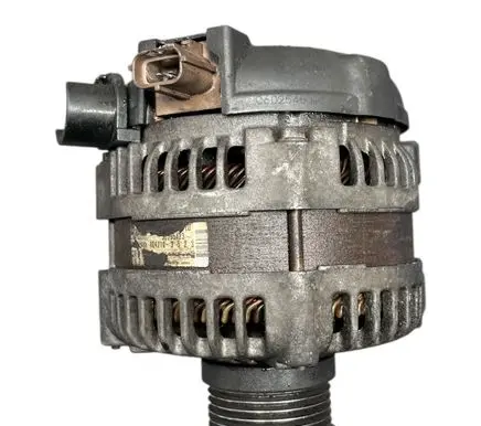 Volvo S40 Generator/alternator 30795423