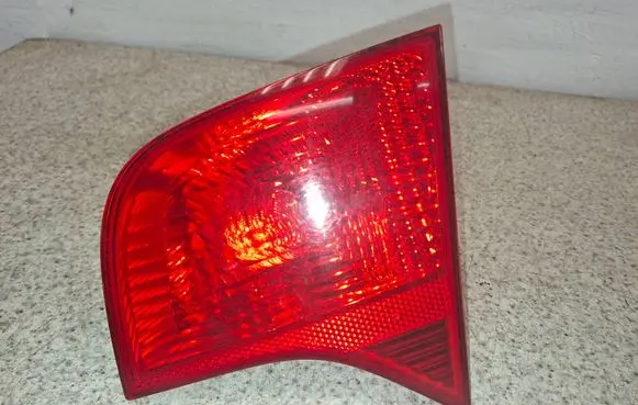 Audi A4 S4 B8 8K Tailgate rear/tail lights 8E5945094A 96503802