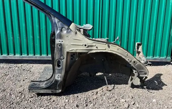 Honda CR-V Front quarter panel 