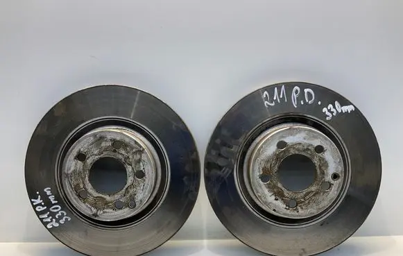 Mercedes-Benz E W211 Front brake disc A2114211412 2114211412