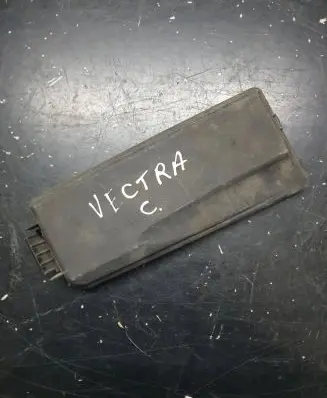 Opel Vectra C Fuse box cover 460023260