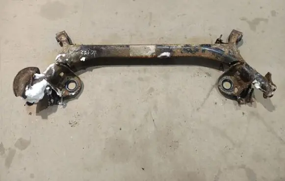 Citroen C4 I Rear subframe 