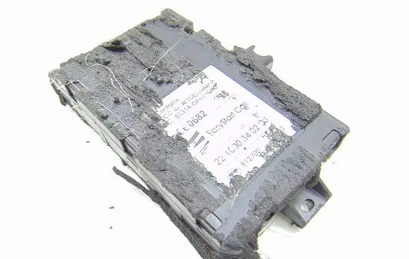Audi A3 S3 8P Phone control unit/module 221000340200