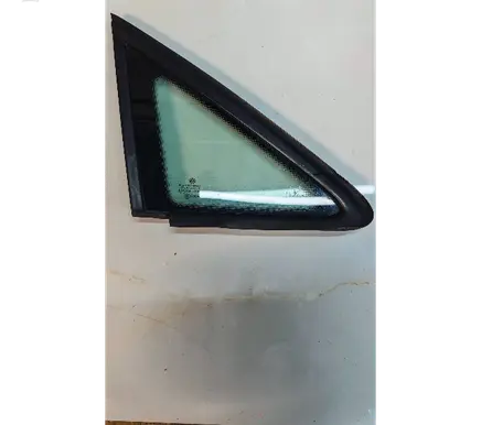 Volkswagen Touran I Front triangle window/glass DOT24M68AS2 E000255 43R00048