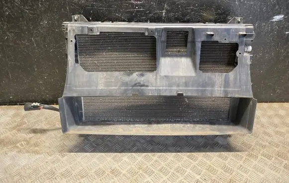 Jaguar I-Pace Coolant radiator J9D38C464
