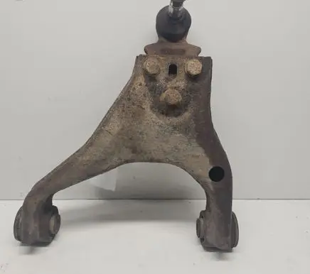 KIA Sorento Front lower control arm/wishbone