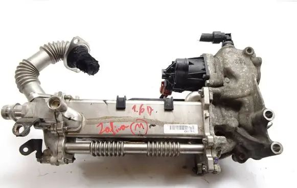 Opel Zafira C EGR valve 55570005