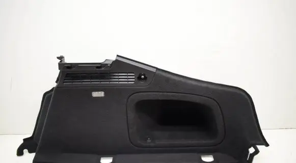 Trunk/boot side trim panel