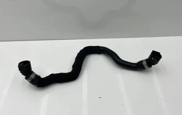 BMW 1 F40 Engine coolant pipe/hose 8658469