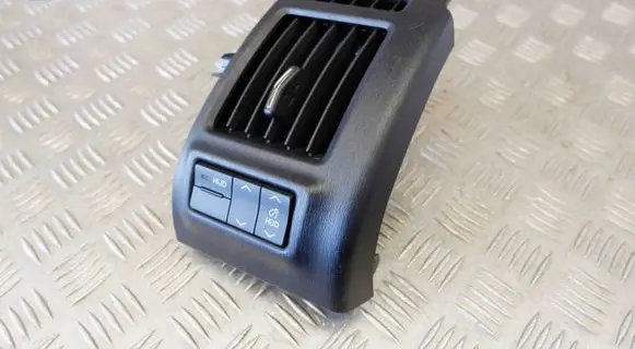 Toyota Prius+ (ZVW40) Dashboard side air vent grill/cover trim 5565047090 5565047091 5565047220