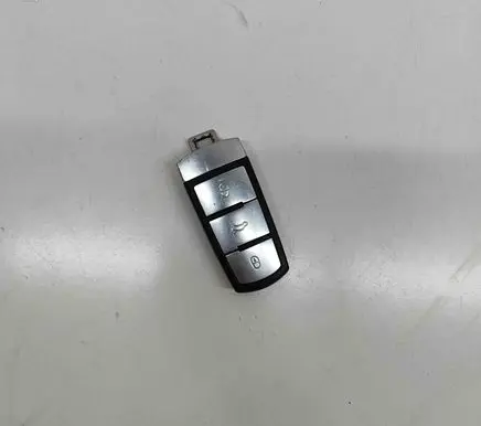 Volkswagen PASSAT B7 Ignition key/card 3C0959752BA