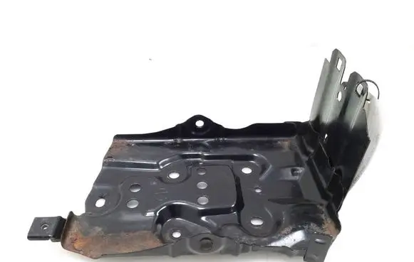 Nissan X-Trail T30 Battery bracket 
