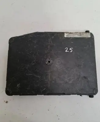 Renault Megane II Comfort/convenience module 8200309691 8200411357 1051004