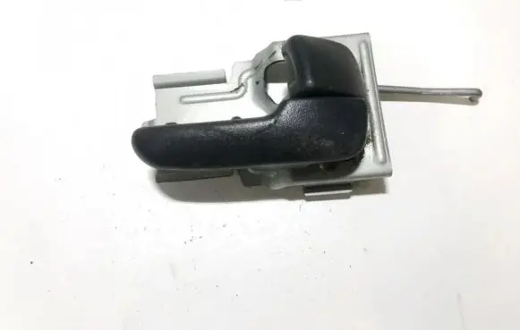 Mazda 626 Front door interior handle mdh20i
