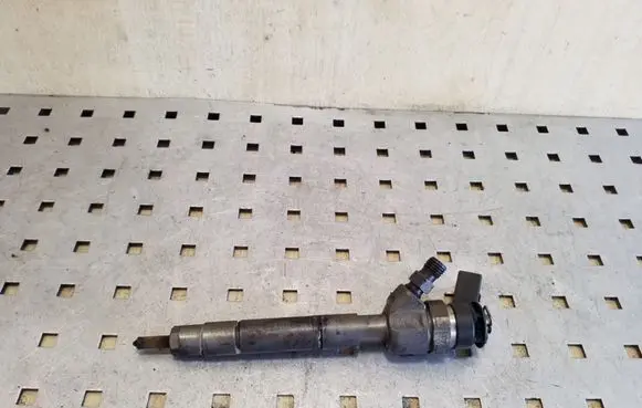 Mercedes-Benz A W169 Fuel injector A6400700787