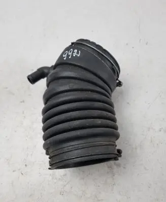 KIA Sorento Air intake hose/pipe 281303E510