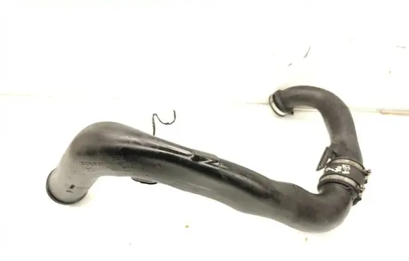 Intercooler hose/pipe