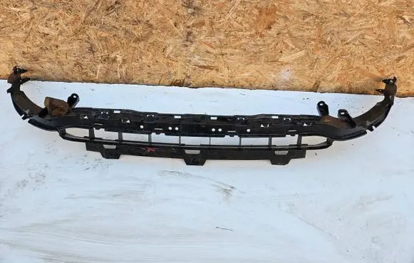 Land Rover Evoque II Front bumper foam support bar K8D2-17E778-AA