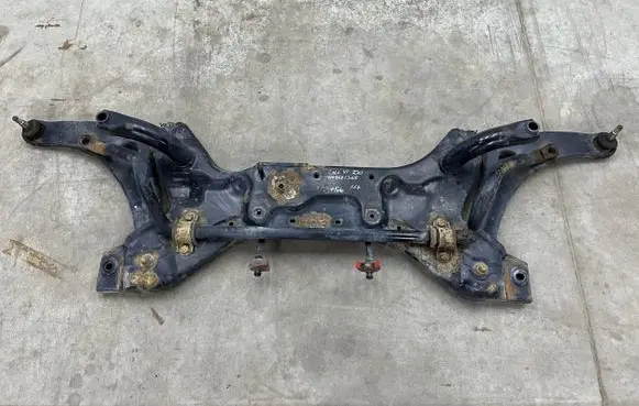 Mitsubishi Colt Front axle beam 