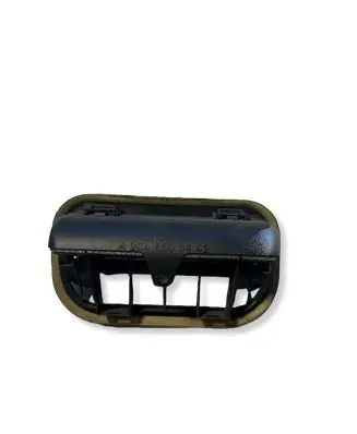 Mercedes-Benz B W246 W242 Quarter panel pressure vent A2048300442
