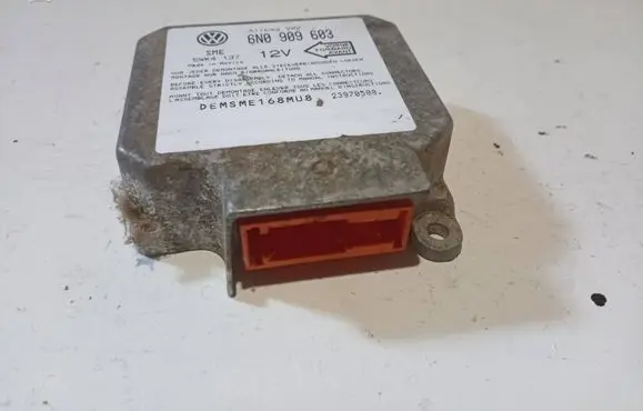Volkswagen Golf III Airbag control unit/module 6N0909603 23970508 5WK4137