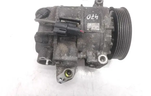 Jaguar XJ X350 Air conditioning (A/C) compressor (pump) 6W9319D629AB 10J00483 7SEU17C
