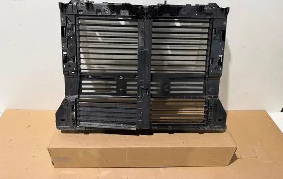 Ford Tourneo Custom Intercooler air guide/duct channel PZ31A16E146B