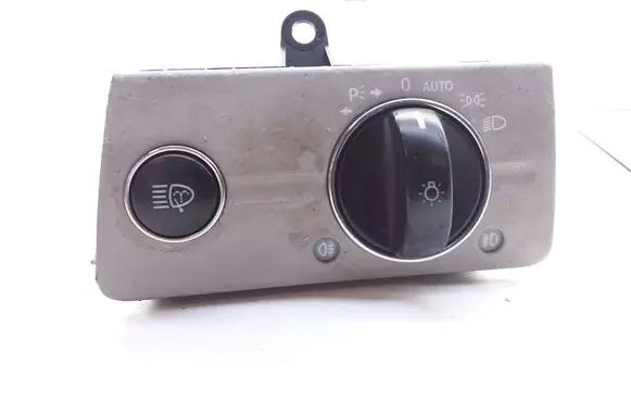 Mercedes-Benz E W211 Light switch 21154604 04056053