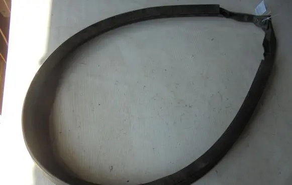 Engine compartment rubber