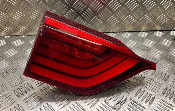KIA Sportage Tailgate rear/tail lights 92405
