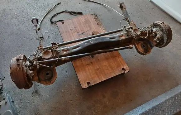 Peugeot Expert Rear axle beam 80790 A517