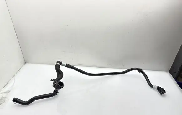 BMW iX Engine coolant pipe/hose