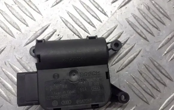 Audi A6 S6 C6 4F A/C air flow flap actuator/motor 4F0820511
