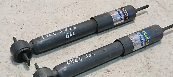 Rear shock absorber/damper
