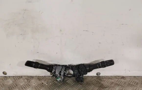 Subaru XV Wiper turn signal indicator stalk/switch 173848 173832