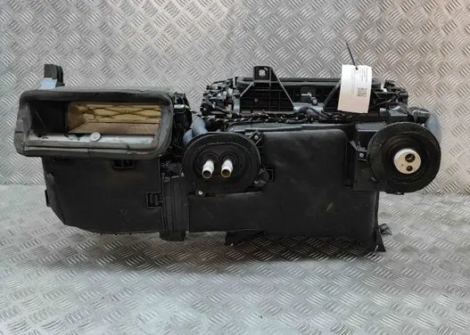 Land Rover Discovery 5 Interior heater climate box assembly HY3219B555CC