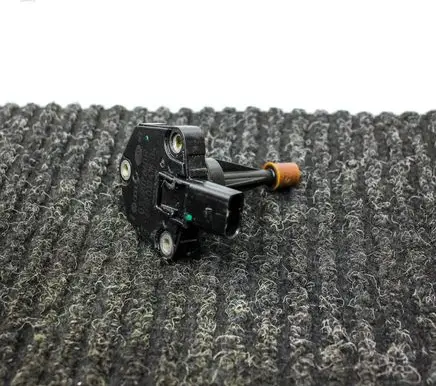 Audi A6 S6 C6 4F Oil level sensor 03C907660R