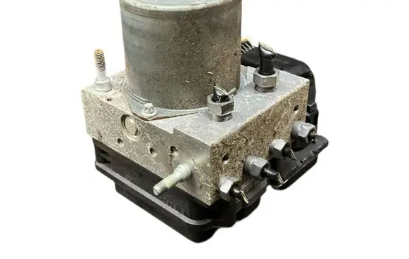 Peugeot 5008 ABS Pump 9674677580 0265230881