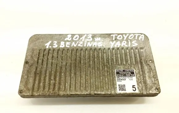 Toyota Yaris Engine control unit/module 896610DF50