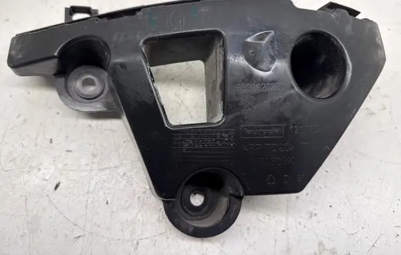 Peugeot 308 Rear bumper mounting bracket 9800920280