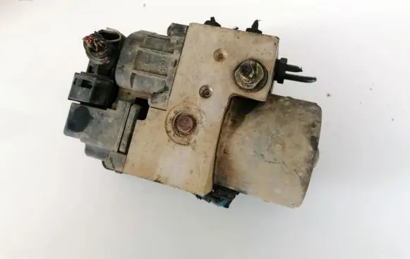 Toyota Aygo AB10 ABS Pump 476605m306