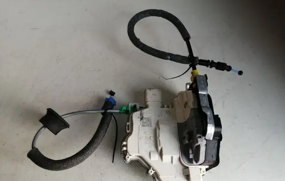 Audi Q5 SQ5 Rear door lock 4G0839016F