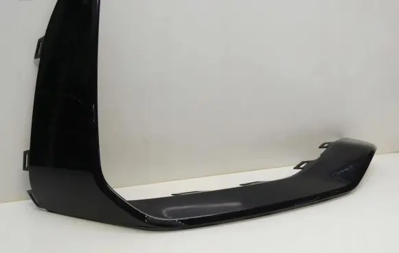 Audi RS Q8 Front bumper lip 4M8853062B