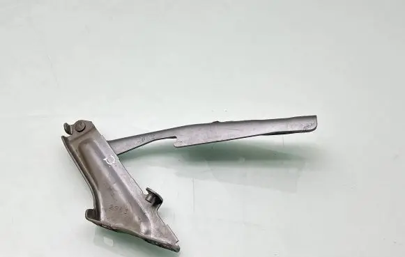 Nissan Navara D23 Engine bonnet/hood hinges F54004KJMA