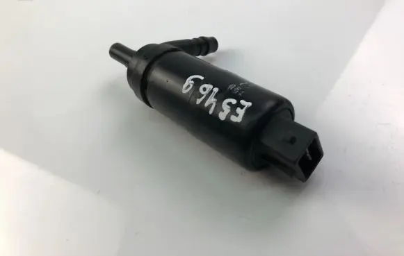 Ford Mondeo Mk III Windscreen/windshield washer pump 0392040010
