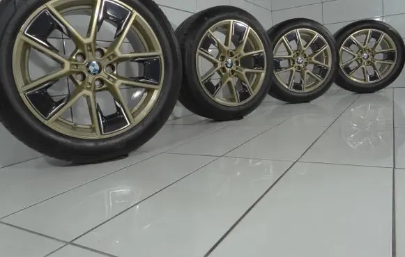 R18 alloy rim