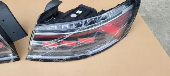 Volkswagen Arteon Rear/tail lights set 
