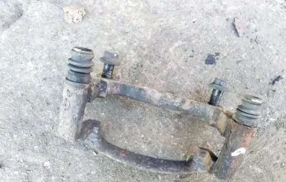 Mitsubishi Space Star Front Brake Caliper Pad/Carrier 
